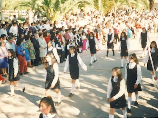 Desfile en conmemoración del combate naval de Iquique