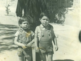 Niños en la calle Valdivia