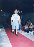 Desfile en el colegio Los Carreras Desfile en el colegio Los Carreras