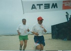 Bernardino Alcavil en una competencia de cross country