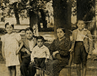 Familia Palma Montero en un paseo a la Quinta Normal