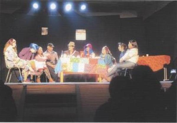 Obra teatral "El cartel de la abuela" Obra teatral "El cartel de la abuela"
