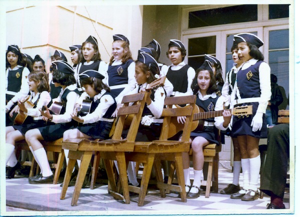 Grupo folklórico del colegio General Velásquez de Puchuncaví