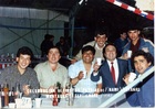 Amigos celebran fiestas patrias Amigos celebran fiestas patrias