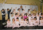 Alumnas de ballet de la Escuela España Alumnas de ballet de la Escuela España