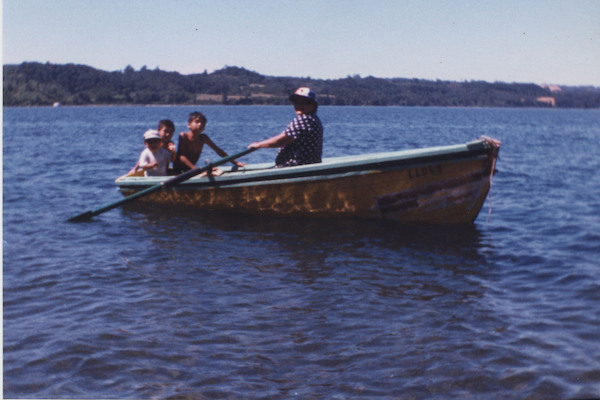 Paseo en bote por la bahía de Playa Raquel