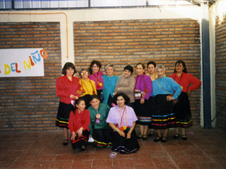 Alumnas de curso de folklor