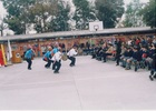 Presentación de baile chino en la escuela La Florida Presentación de baile chino en la escuela La Florida