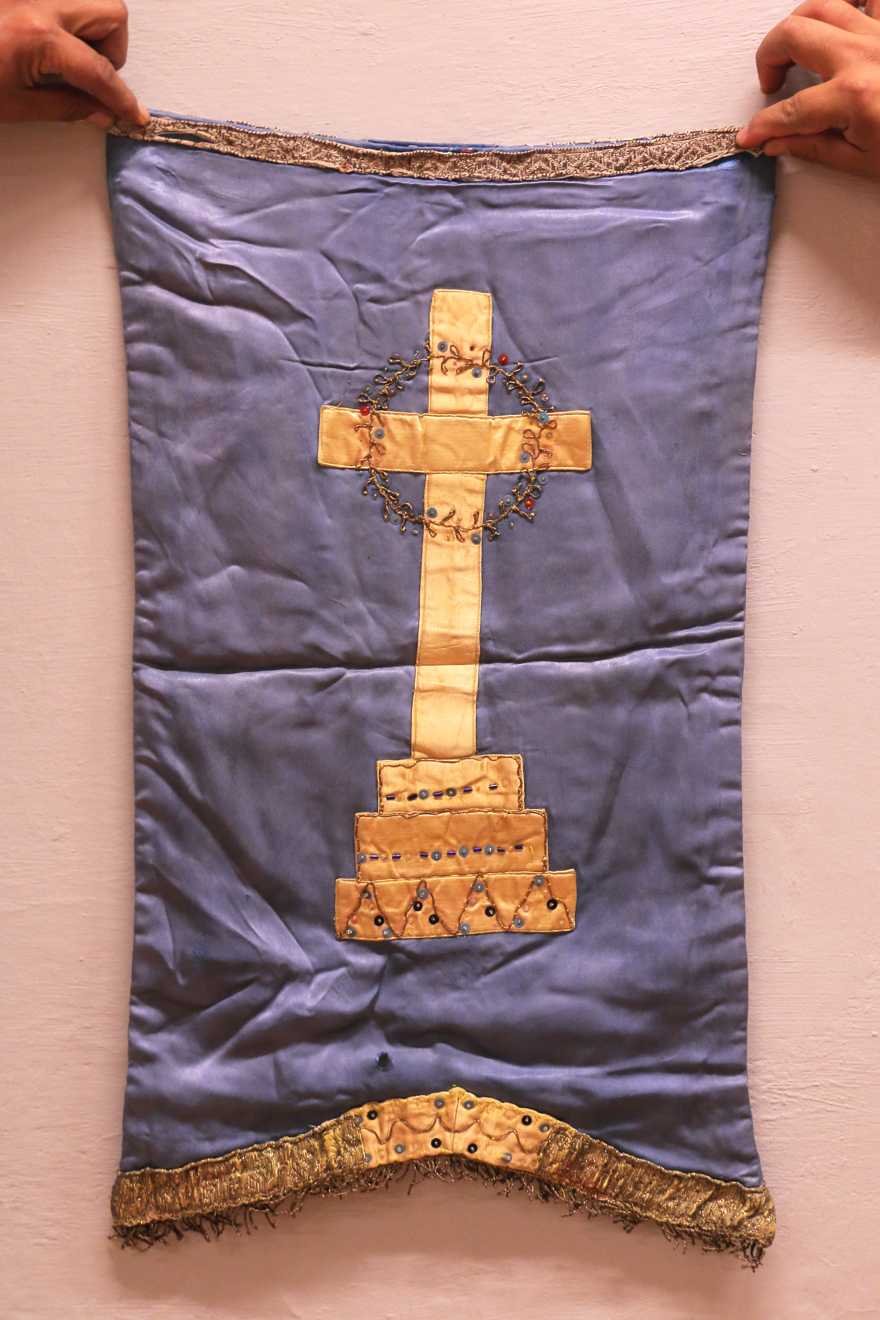 Estandarte de la agrupación Cruz de Mayo de los Chacayes Estandarte de la agrupación Cruz de Mayo de los Chacayes