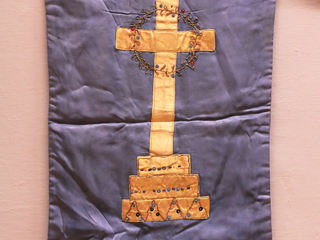 Estandarte de la agrupación Cruz de Mayo de los Chacayes