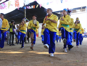 Baile en la fiesta de la virgen de Cai Cai