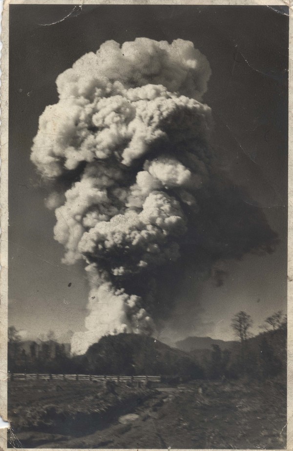Erupción del volcán Carrán