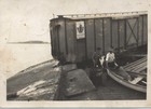 Tren descarrilado en el muelle de Lago Ranco