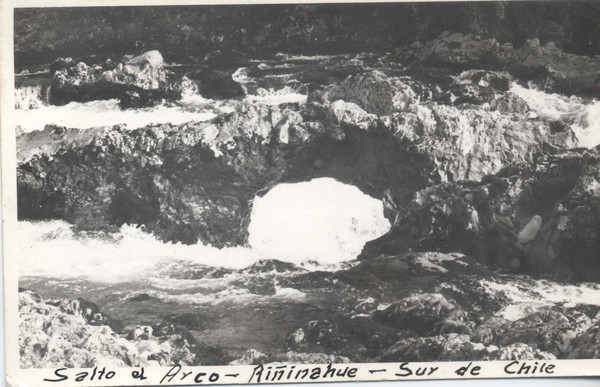 Salto El Arco de Riñinahue Salto El Arco de Riñinahue