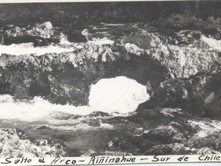 Salto El Arco de Riñinahue Salto El Arco de Riñinahue