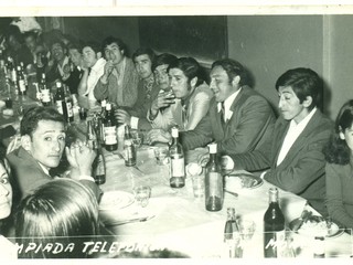 Cena de trabajadores telefónicos