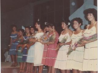 Premiación de candidatas a reina Premiación de candidatas a reina