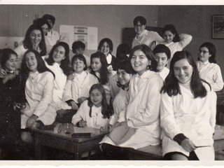 Alumnas del Instituto Inmaculada Concepción de Valdivia Alumnas del Instituto Inmaculada Concepción de Valdivia