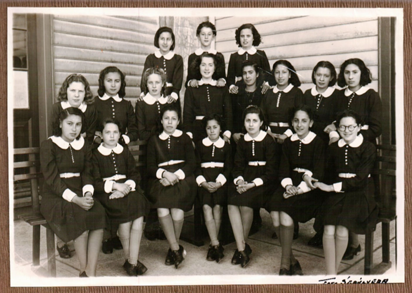 Alumnas del Instituto Inmaculada Concepción Alumnas del Instituto Inmaculada Concepción