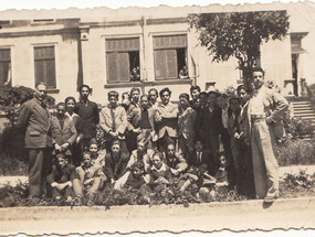 Estudiantes de la Escuela Normal Rural de Valdivia
