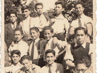 Alumnos de la Escuela Normal Rural de Valdivia Alumnos de la Escuela Normal Rural de Valdivia