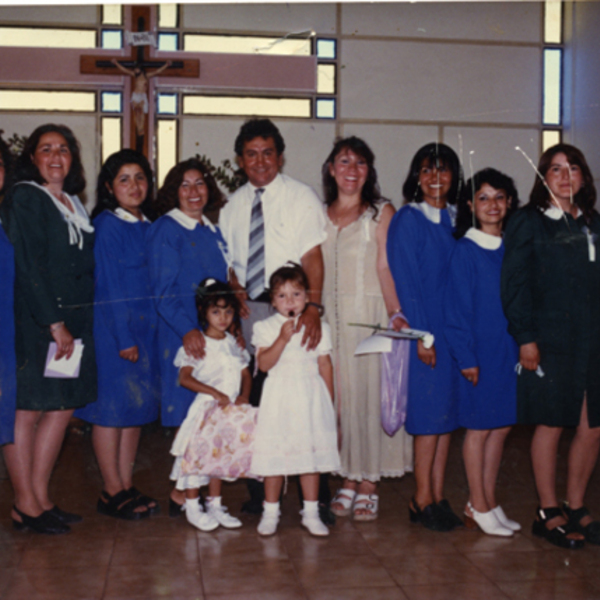 Matrimonio Cádiz Zagua junto a educadoras de párvulos