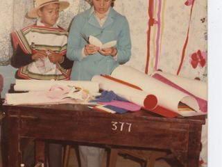 Preparándose para la Exposición comunal Preparándose para la Exposición comunal