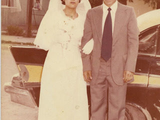 Llegando a la iglesia con mi padrino Llegando a la iglesia con mi padrino