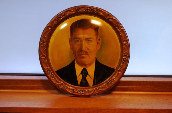 Retrato en cobre de Leopoldo Gutiérrez Retrato en cobre de Leopoldo Gutiérrez