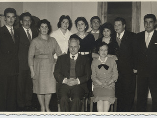 Profesora de la Escuela n°1 y n°2 Profesora de la Escuela n°1 y n°2