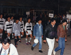 Desfile de equipo de baby fútbol