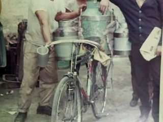 Repartidor de leche