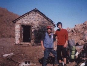 Guía de estadounidenses a la casa de piedra