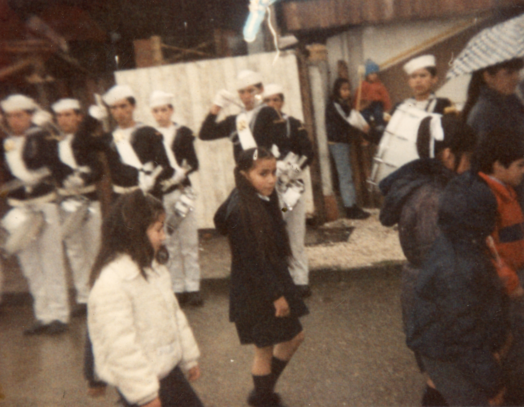 Desfile del 21 de mayo de los estudiantes de la Escuela de Corral