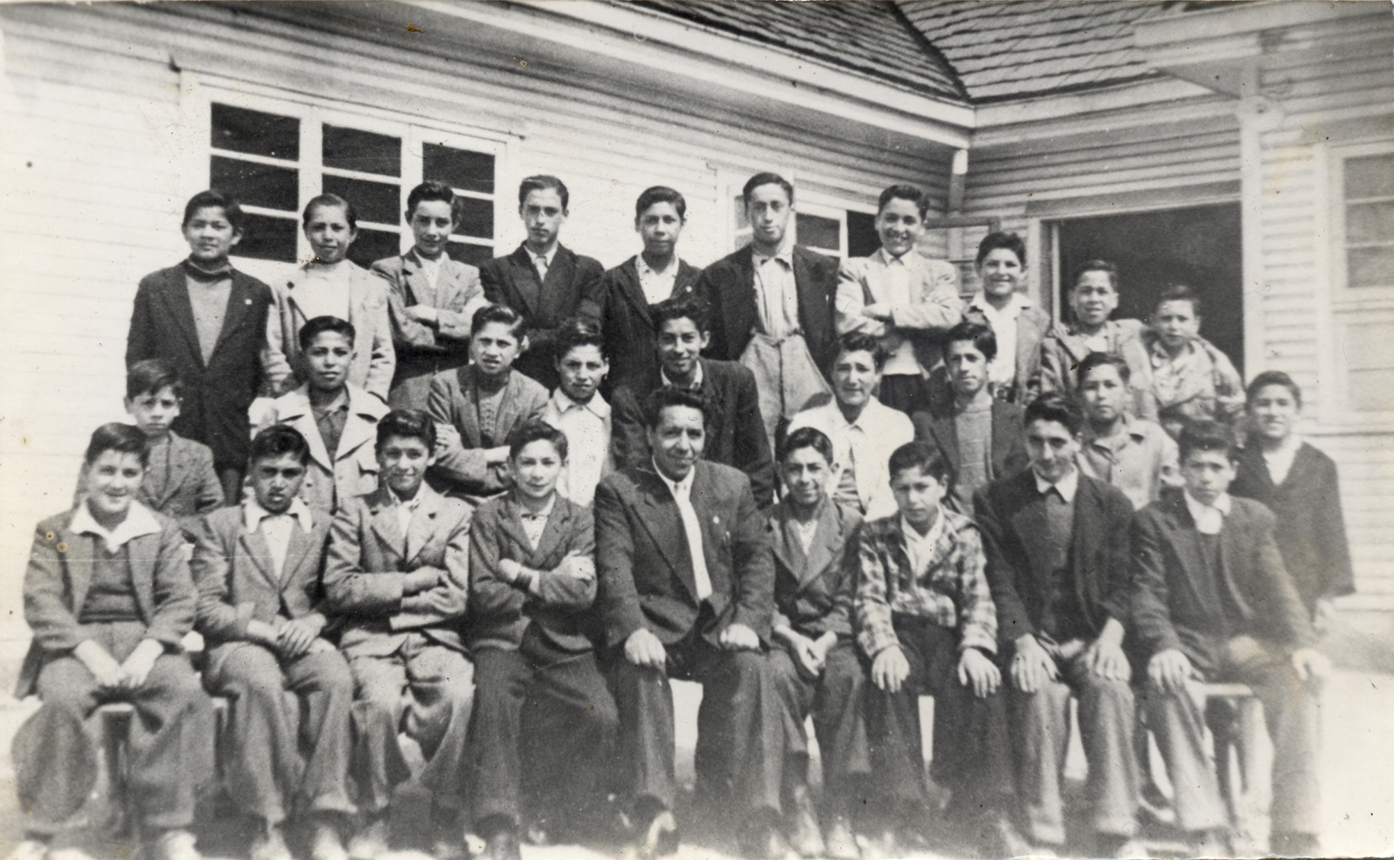 Alumnos de la Escuela N°12 de Hombres de Corral Alumnos de la Escuela N°12 de Hombres de Corral