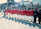 Bomberos voluntarios en desfile de Ventanas