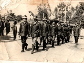 Desfile después de simulacro Desfile después de simulacro
