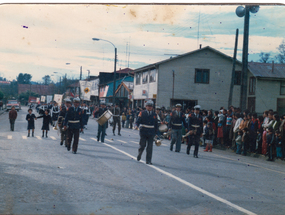 Desfile en la plaza de Los Lagos