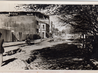 Paseo de adoquines en Valdivia después del terremoto de 1960