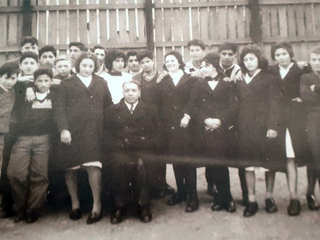 Alumnos de educación básica Alumnos de educación básica