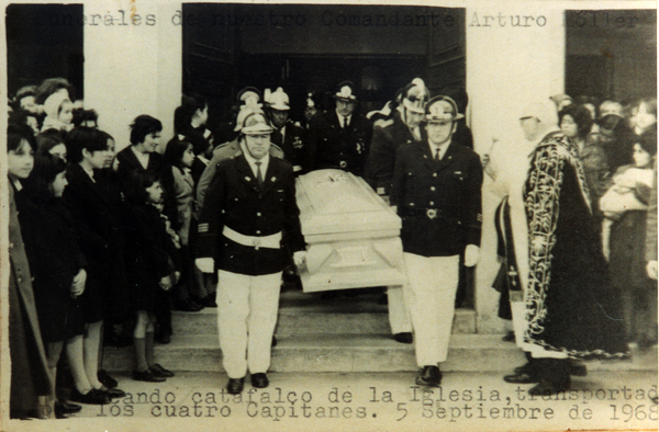 Funerales de Arturo Moller