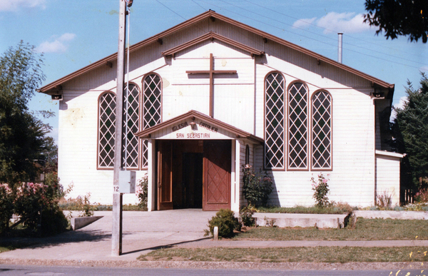 Frontis de la Iglesia San Sebastián de Purranque