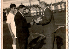 Entrega de premio al Club Deportivo Kansas Entrega de premio al Club Deportivo Kansas