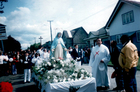 Procesión de la comunidad católica Procesión de la comunidad católica
