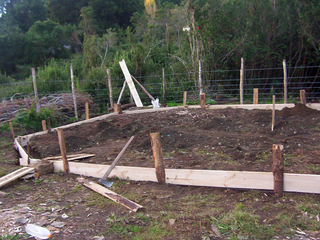 Construcción de ruca Fey tañi mapu Construcción de ruca Fey tañi mapu